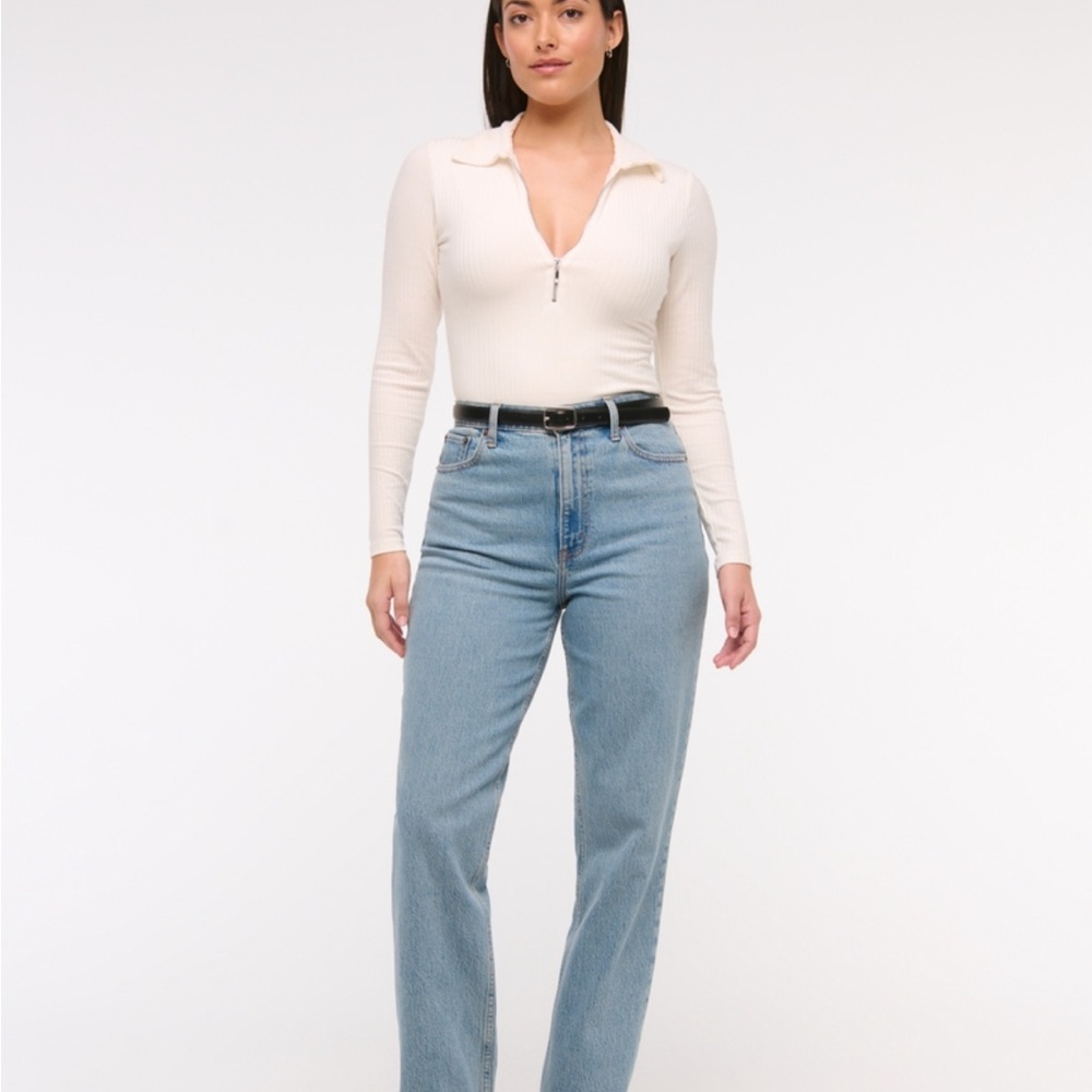 Abercrombie and Fitch Curve Love 90s Straight Jeans